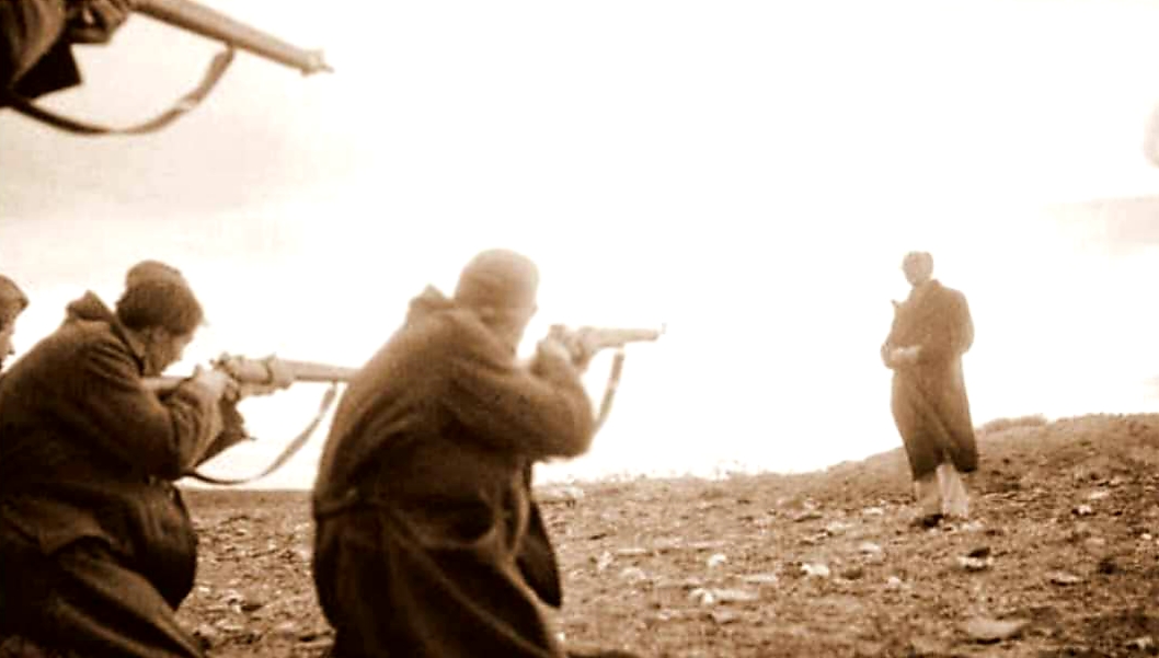 1947: Οι Έλληνες εκτελούν τον Γερμανό “χασάπη” Σούμπερτ στο Επταπύργιο της Θεσσαλονίκης
